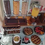 ανατολή Ξενοδοχείο 2*